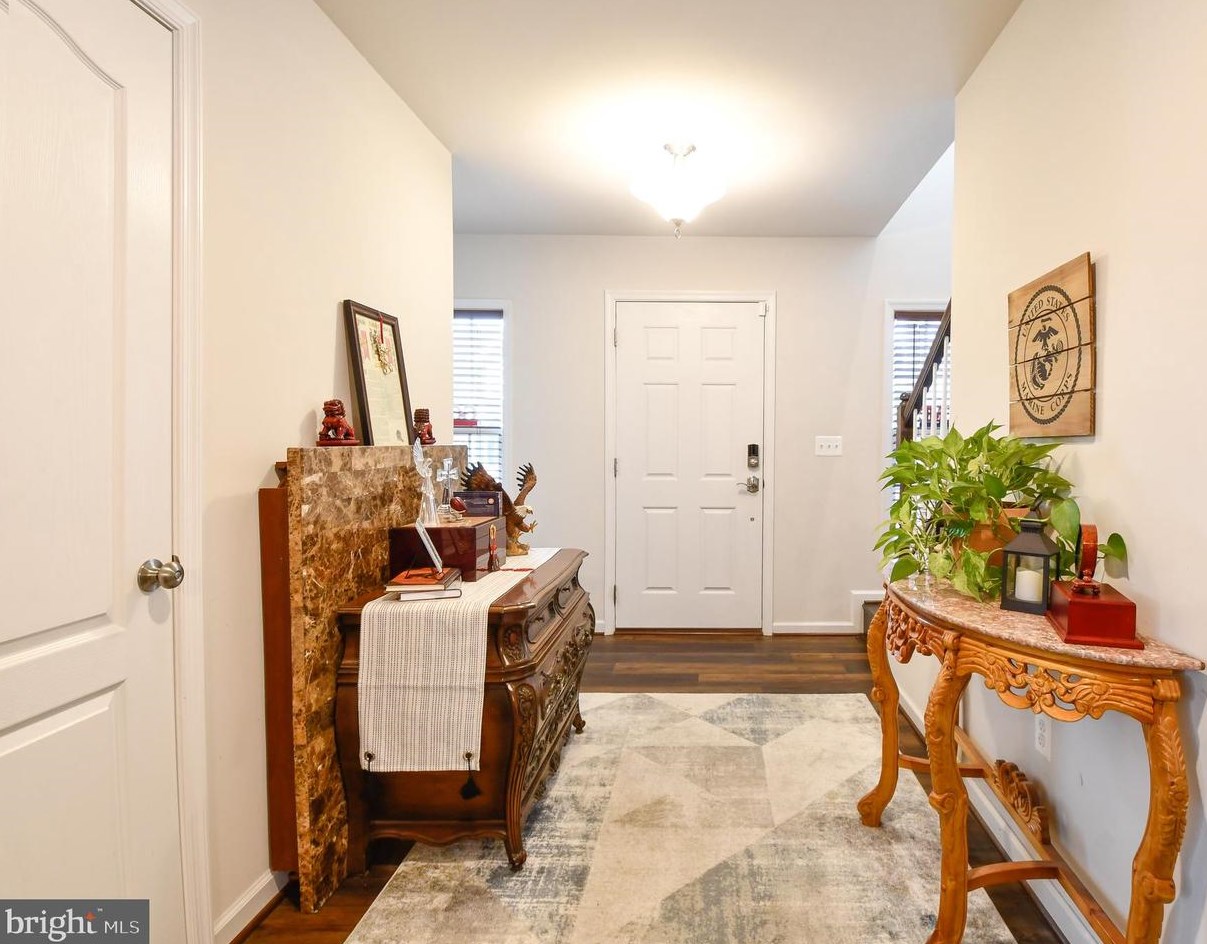 9527 Hillcrest Dr, Fredericksburg VA  22407 exterior