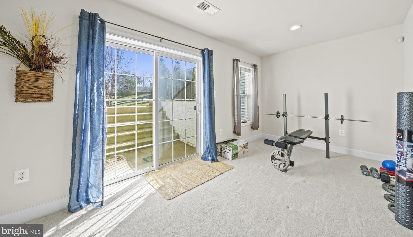 9803 Millford Station Ct, Fredericksburg VA  22407-9246 exterior