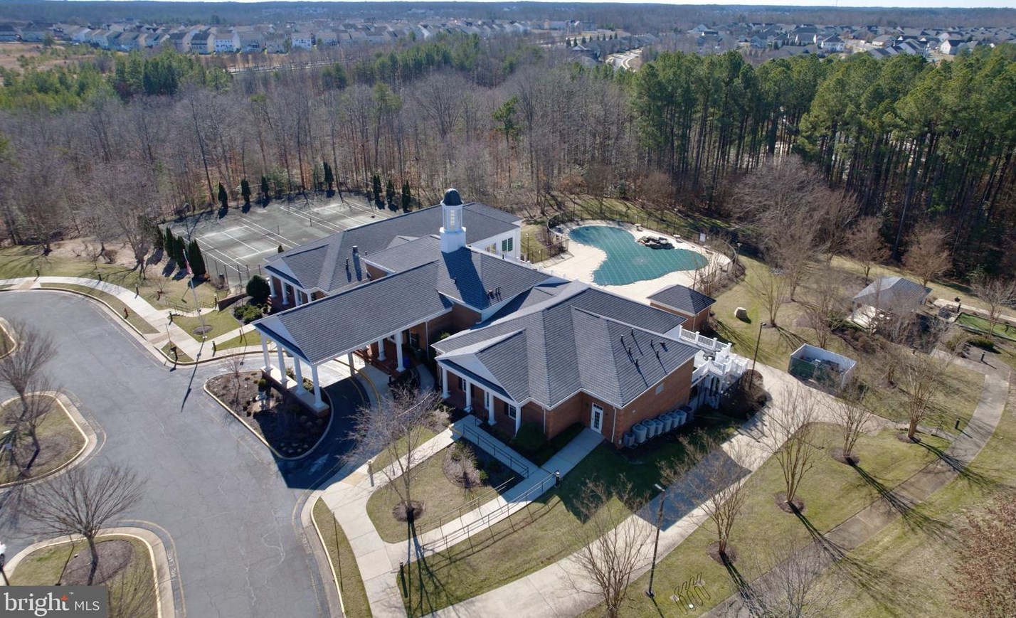 9803 Millford Station Ct, Fredericksburg VA  22407-9246 exterior
