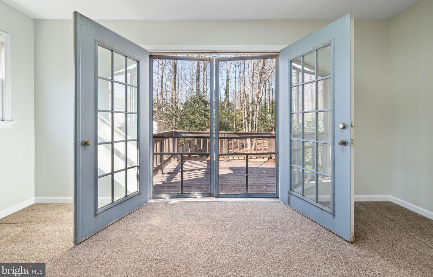 11210 Ascot Cir, Fredericksburg VA  22407-5060 exterior