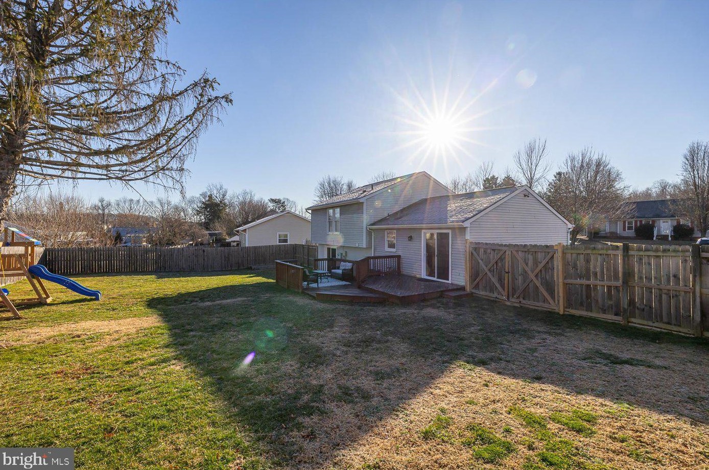 7101 Sharon Rd, Fredericksburg VA  22407-8524 exterior