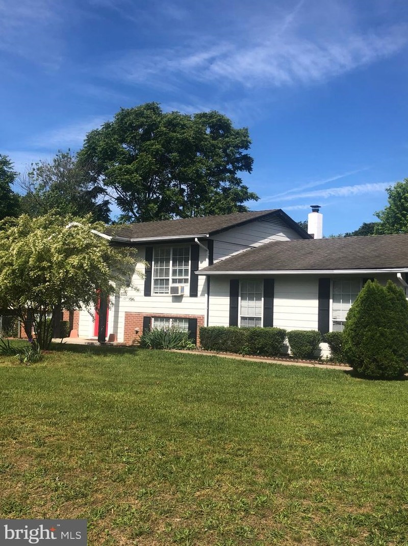 6035 Massaponax Dr, Fredericksburg, VA 22407-1252
