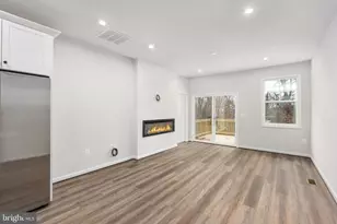 10623 Afton Grove Ct, Fredericksburg, VA 22408 - Photo 14