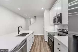 10623 Afton Grove Ct, Fredericksburg, VA 22408 - Photo 10