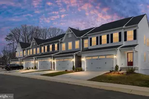 10623 Afton Grove Ct, Fredericksburg, VA 22408 - Photo 2