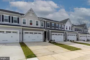 10628 Afton Grove Ct, Fredericksburg, VA 22408 - Photo 4