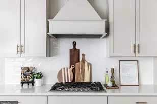 1 Blakely St, Fredericksburg, VA 22408 - Photo 14