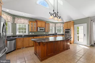 8606 Laroque Run Dr, Fredericksburg, VA 22407 - Photo 20