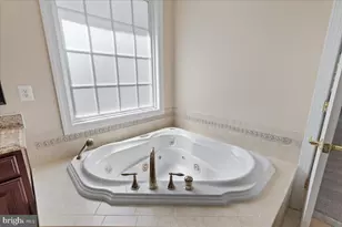 8606 Laroque Run Dr, Fredericksburg, VA 22407 - Photo 30