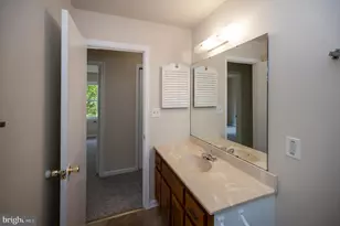 2111 Mill Garden Dr, Fredericksburg, VA 22407 - Photo 18