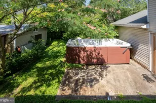 102 Breezewood Dr, Fredericksburg, VA 22407 - Photo 48