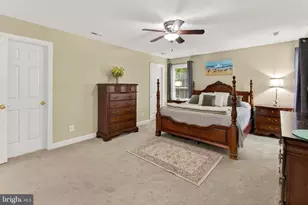 6913 Mazzen Ct, Fredericksburg, VA 22407 - Photo 34