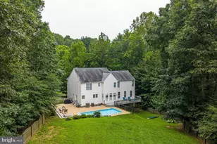 6913 Mazzen Ct, Fredericksburg, VA 22407 - Photo 60