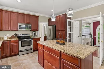 6913 Mazzen Court, Fredericksburg, VA 22407 - Photo 18