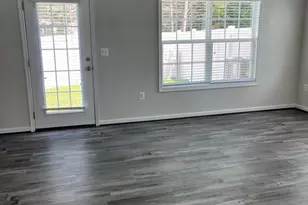 12118 Bowling Farm Ct, Fredericksburg, VA 22407 - Photo 6