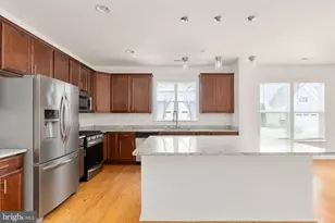 12211 Glen Oaks Dr, Fredericksburg, VA 22407 - Photo 14