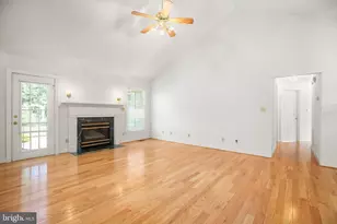 105 Brooke Dr, Fredericksburg, VA 22408 - Photo 10