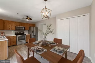 10606 Tidewater Plains Dr, Fredericksburg, VA 22408 - Photo 2