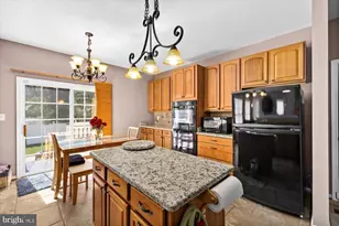 5906 W Copper Mountain Dr, Spotsylvania, VA 22553 - Photo 18