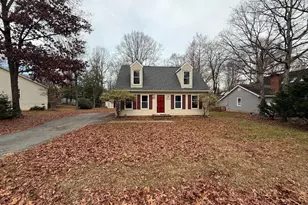 10717 S Jamie Pl, Fredericksburg, VA 22407 - Photo 2