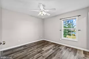 9806 Coventry Creek Dr, Fredericksburg, VA 22408 - Photo 14