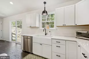 14819 Childs Cove Dr, Spotsylvania, VA 22551 - Photo 10