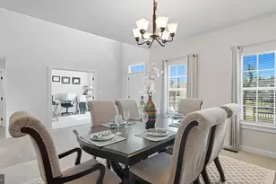 10706 Green Leaf Run, Spotsylvania, VA 22551 - Photo 6