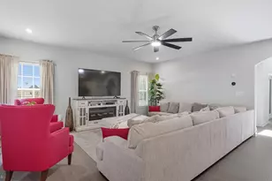 10706 Green Leaf Run, Spotsylvania, VA 22551 - Photo 16