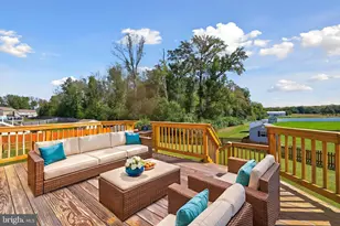 11317 Baron Dr, Fredericksburg, VA 22408 - Photo 10