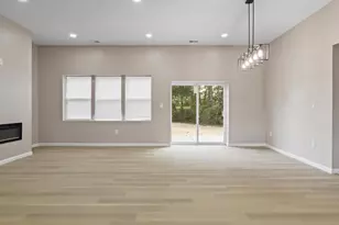 8039 Chancellor Rd, Fredericksburg, VA 22407 - Photo 6