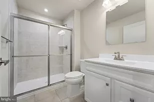 7102 Eckert Ct, Fredericksburg, VA 22407 - Photo 16