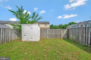 2901 Broyhill Ct, Fredericksburg, VA 22408 - Photo 32