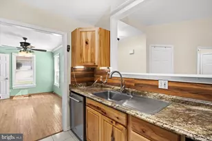 7404 Drew Ln, Fredericksburg, VA 22407 - Photo 12