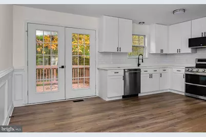 8701 Romona Court, Fredericksburg, VA 22407 - Photo 4