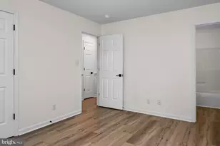 8701 Romona Ct, Fredericksburg, VA 22407 - Photo 10