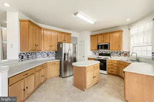 9613 Laurel Oak Dr, Fredericksburg, VA 22407 - Photo 6