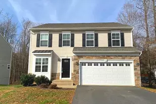 10312 Bluebird Ct, Spotsylvania, VA 22553 - Photo 2