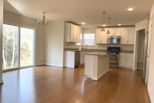 10312 Bluebird Ct, Spotsylvania, VA 22553 - Photo 6