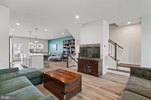 9342 Tanfield Dr, Fredericksburg, VA 22408 - Photo 14