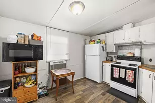 9004 Thornton Rolling Rd, Fredericksburg, VA 22408 - Photo 12