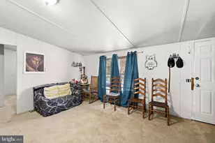 9004 Thornton Rolling Rd, Fredericksburg, VA 22408 - Photo 4