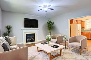 5832 Red Fox Dr, Spotsylvania, VA 22551 - Photo 2