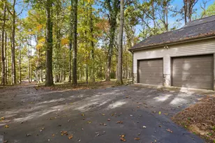 8805 Pepperidge Dr, Spotsylvania, VA 22553 - Photo 6