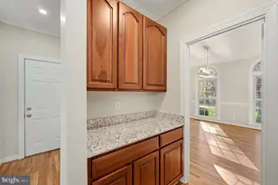 13721 Perimeter Dr, Fredericksburg, VA 22407 - Photo 10