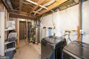 9406 Braken Ct, Fredericksburg, VA 22408 - Photo 36