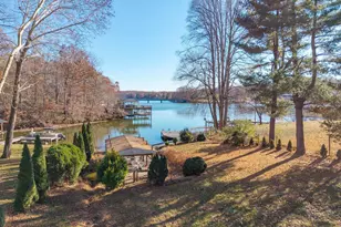 15408 Sunset Harbour Blvd, Mineral, VA 23117 - Photo 2