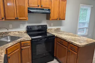 6501 Royal Oaks Dr, Fredericksburg, VA 22407 - Photo 10