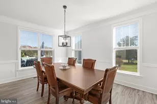 8109 Campfire Ln, Fredericksburg, VA 22407 - Photo 10