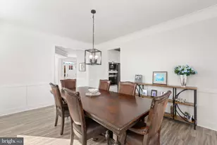 8109 Campfire Ln, Fredericksburg, VA 22407 - Photo 12