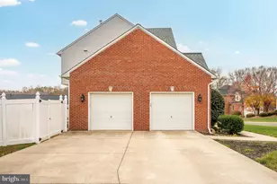 6910 Governors Grant Ln, Fredericksburg, VA 22407 - Photo 6